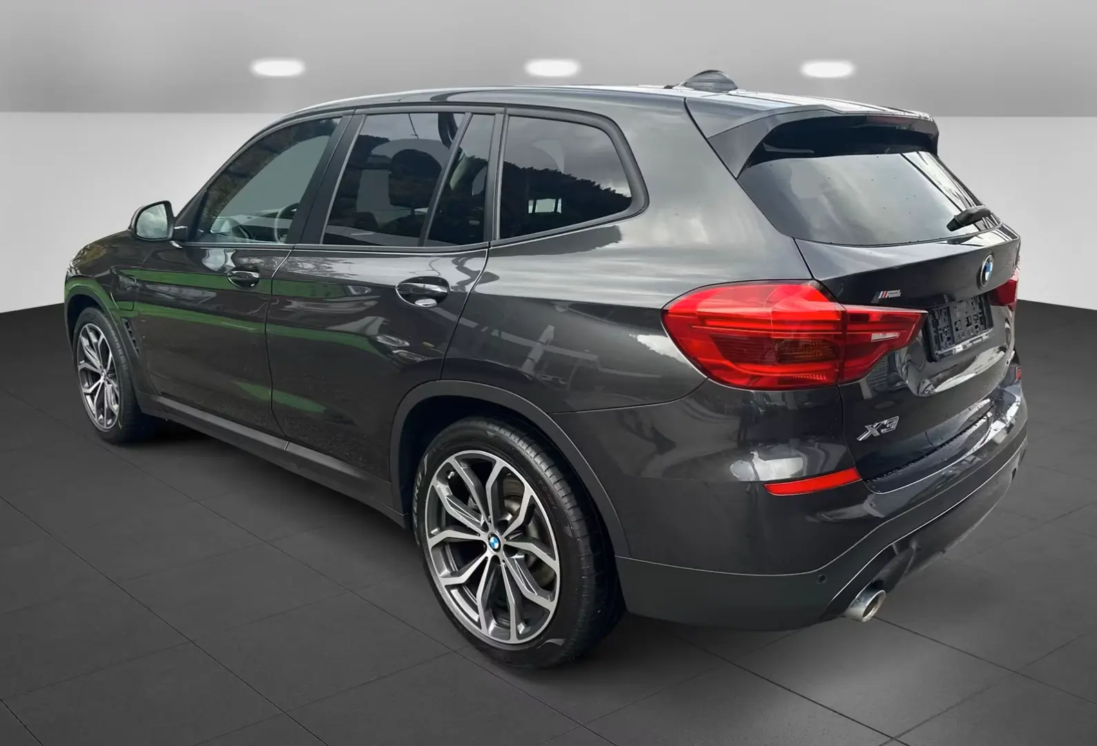 BMW X3 xDrive30e Avantaj Head-Up