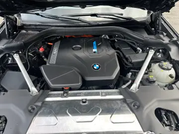 BMW X3 xDrive30e Avantaj Head-Up