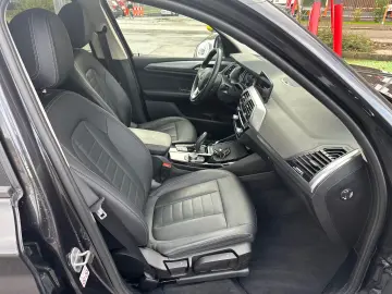 BMW X3 xDrive30e Avantaj Head-Up