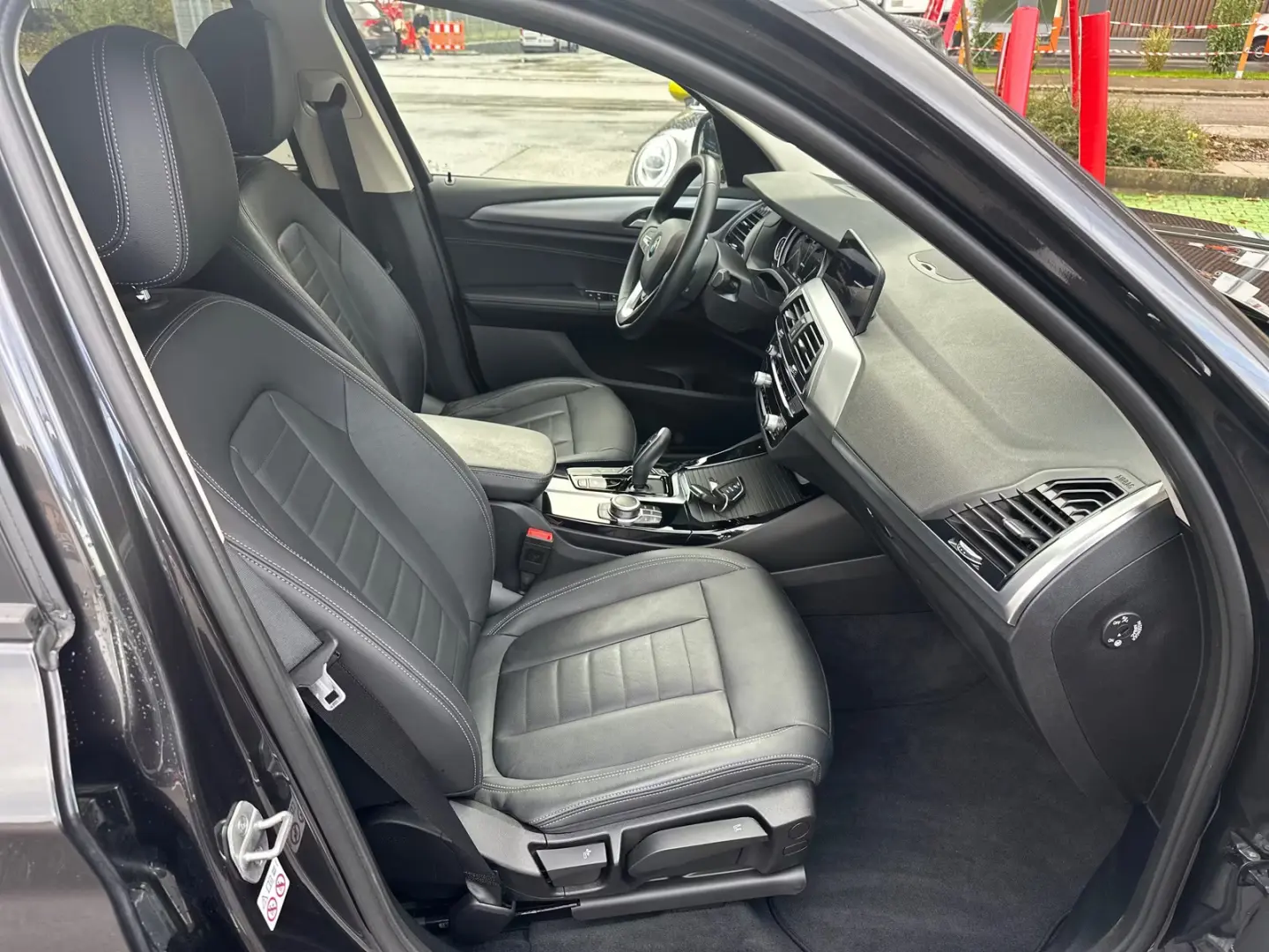 BMW X3 xDrive30e Avantaj Head-Up