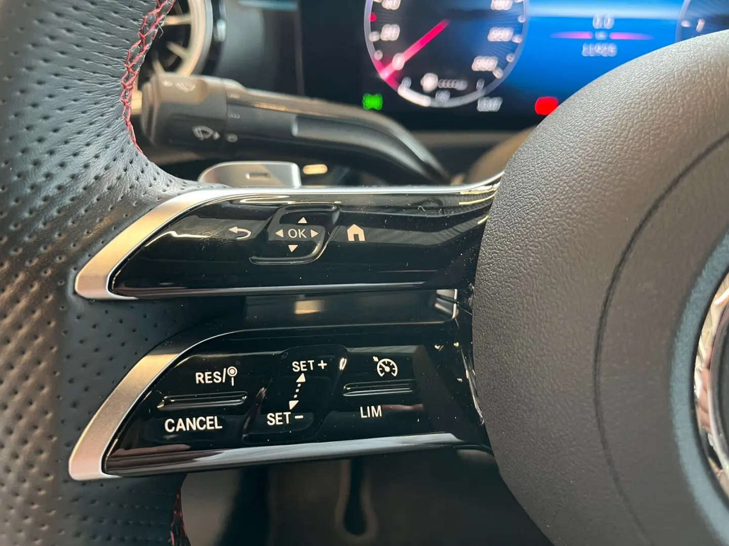 CLA 200 d Coupé AMG ADVANCED+ AHK MULTIBEAM TWA