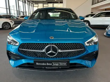 CLA 200 d Coupé AMG ADVANCED+ AHK MULTIBEAM TWA