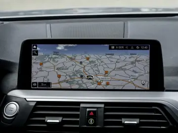 BMW X3 xDrive30e AVANTAJ, AHK, DA, PA