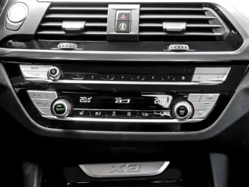 BMW X3 xDrive30e AVANTAJ, AHK, DA, PA