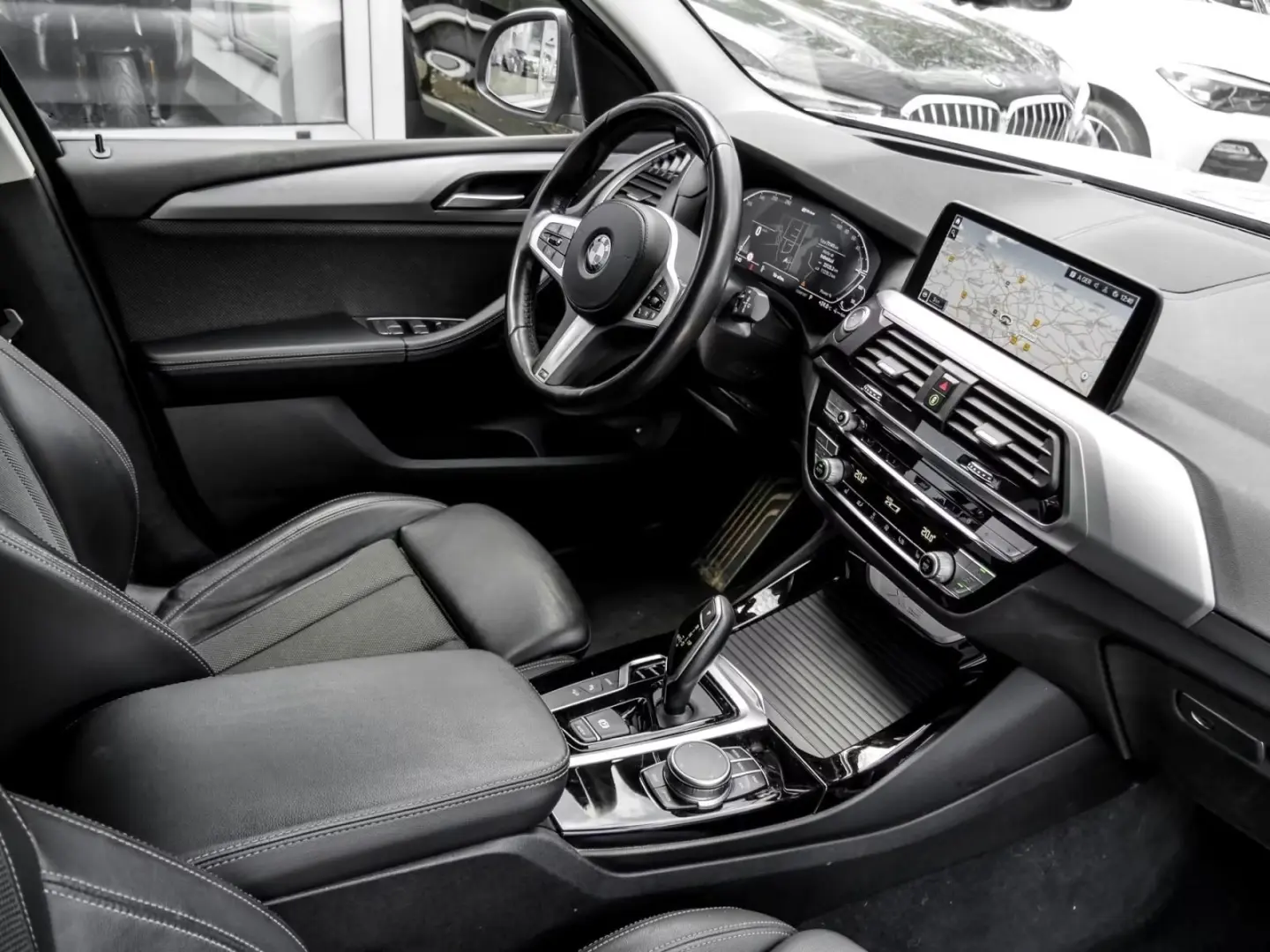 BMW X3 xDrive30e AVANTAJ, AHK, DA, PA