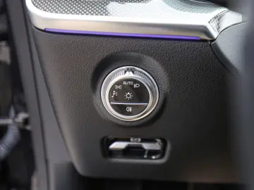 CLE 200 Cabriolet Avantgarde Advanced Plus LED N