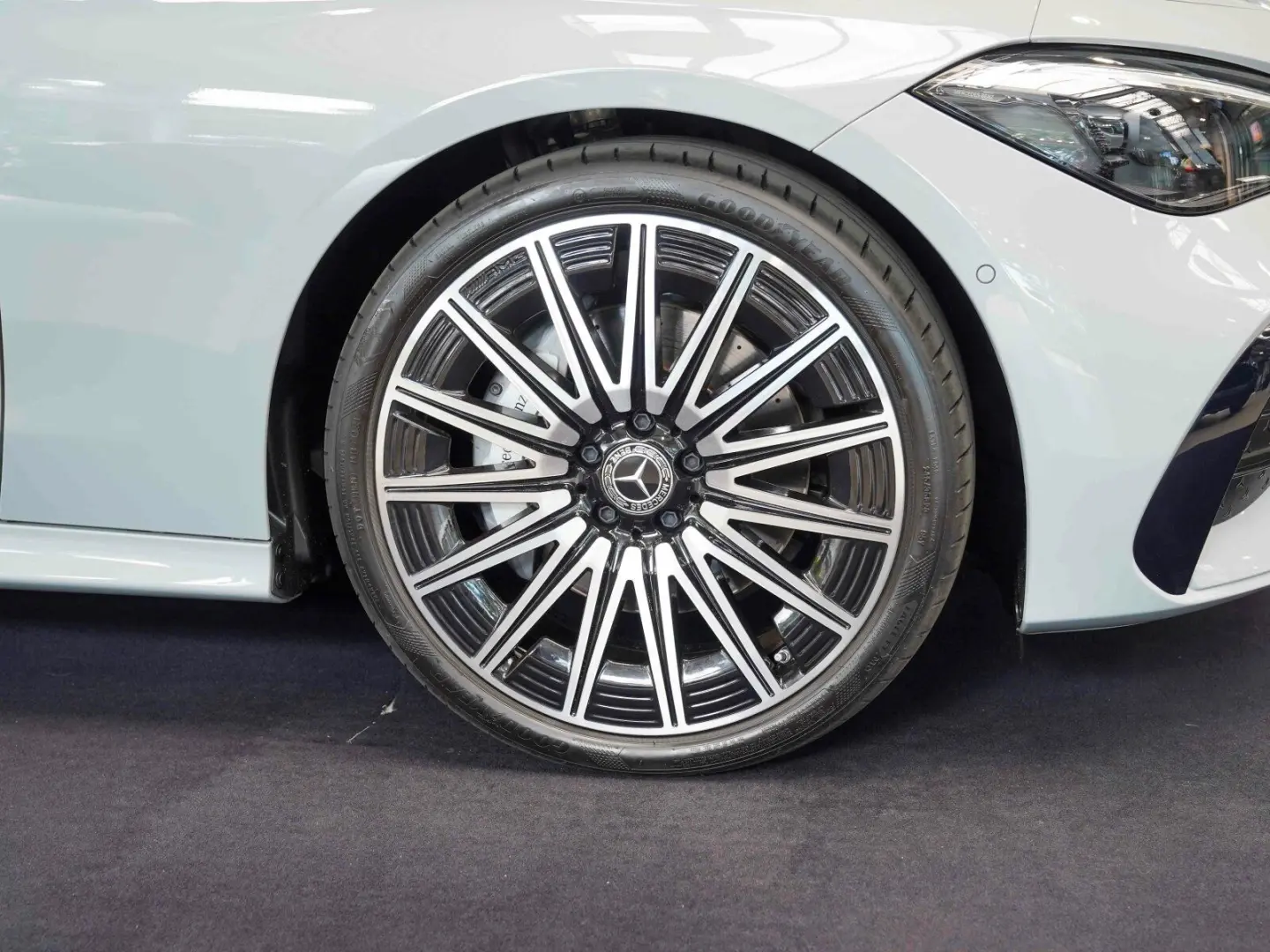 CLE 220 d Coupé AMG Line Distronic Pano Burmeste
