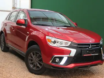 ASX / Kamera/ Alu/ SHZ/ Navi/39tkm
