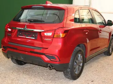 ASX / Kamera/ Alu/ SHZ/ Navi/39tkm