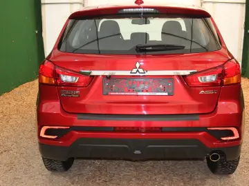ASX / Kamera/ Alu/ SHZ/ Navi/39tkm