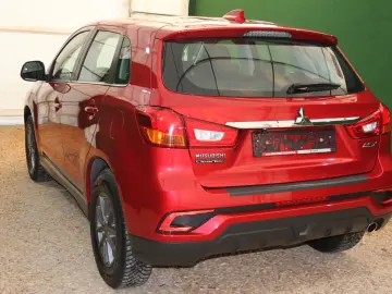 ASX / Kamera/ Alu/ SHZ/ Navi/39tkm