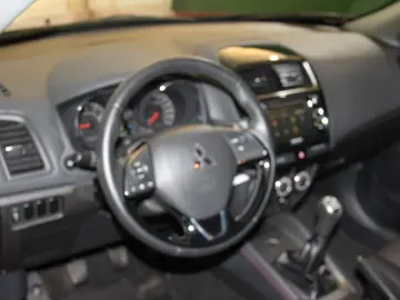 ASX / Kamera/ Alu/ SHZ/ Navi/39tkm
