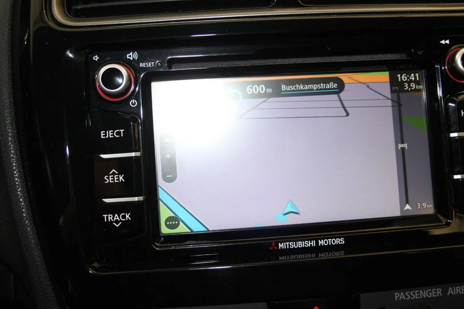 ASX / Kamera/ Alu/ SHZ/ Navi/39tkm