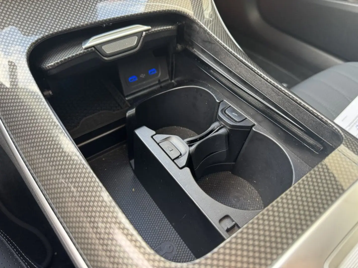 CLE 220 d Coupe 9G-TRONIC Edition AMG Line /PANO