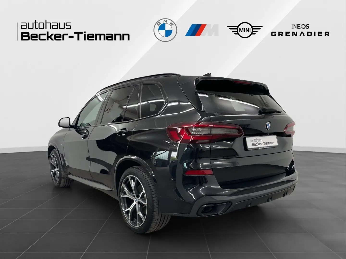 X5 xDrive30d A M Sportpaket,AHK,Panoramadach,etc