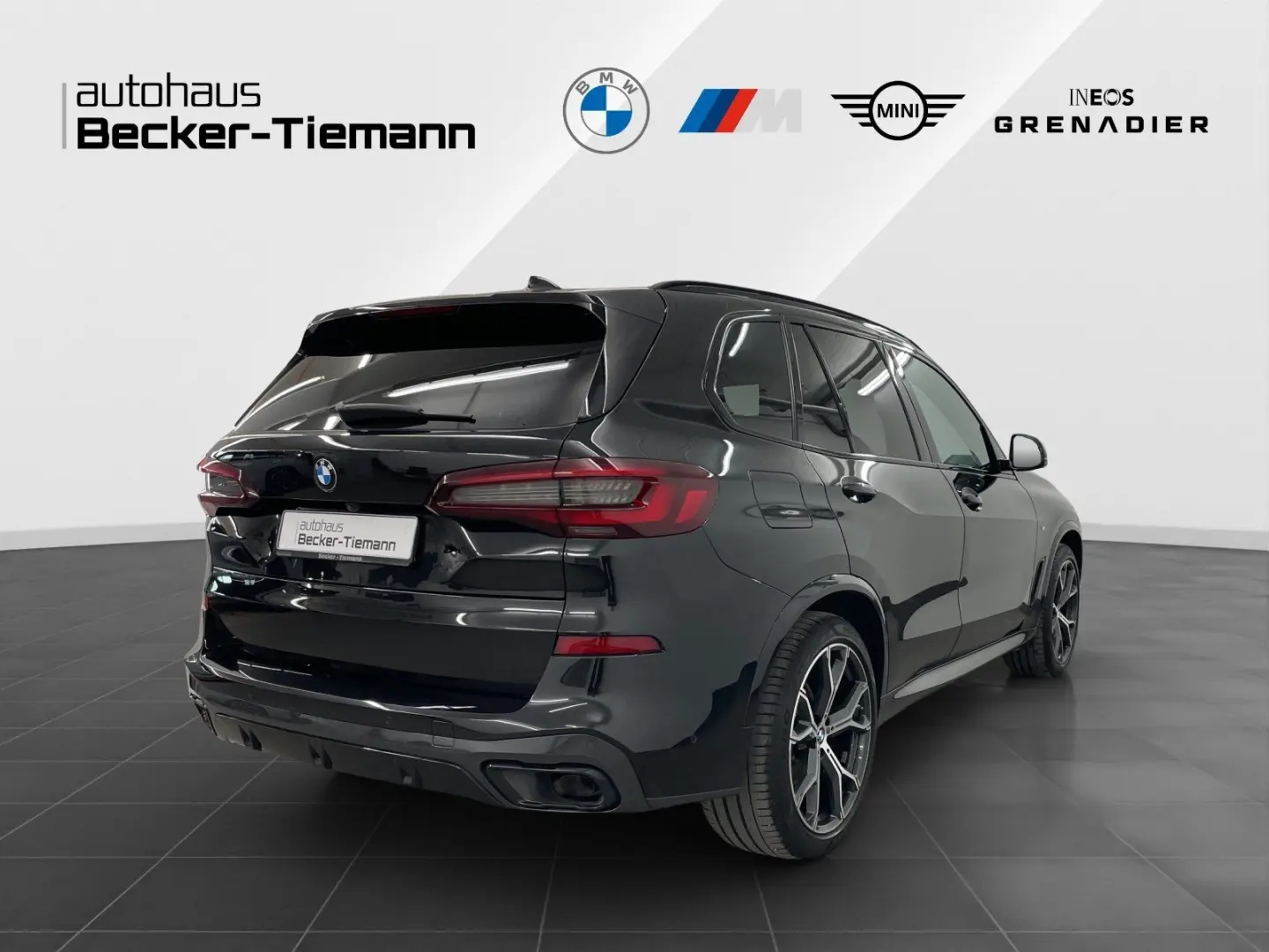 X5 xDrive30d A M Sportpaket,AHK,Panoramadach,etc
