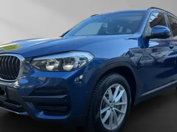 BMW X3 xDrive30e HUD ACC RFK AHK Pano
