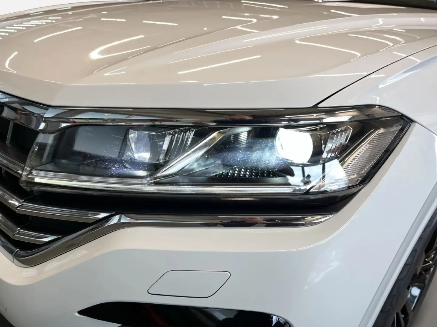 Touareg R-Line 3.0 V6 TDI Tiptronic 4Motion ACC