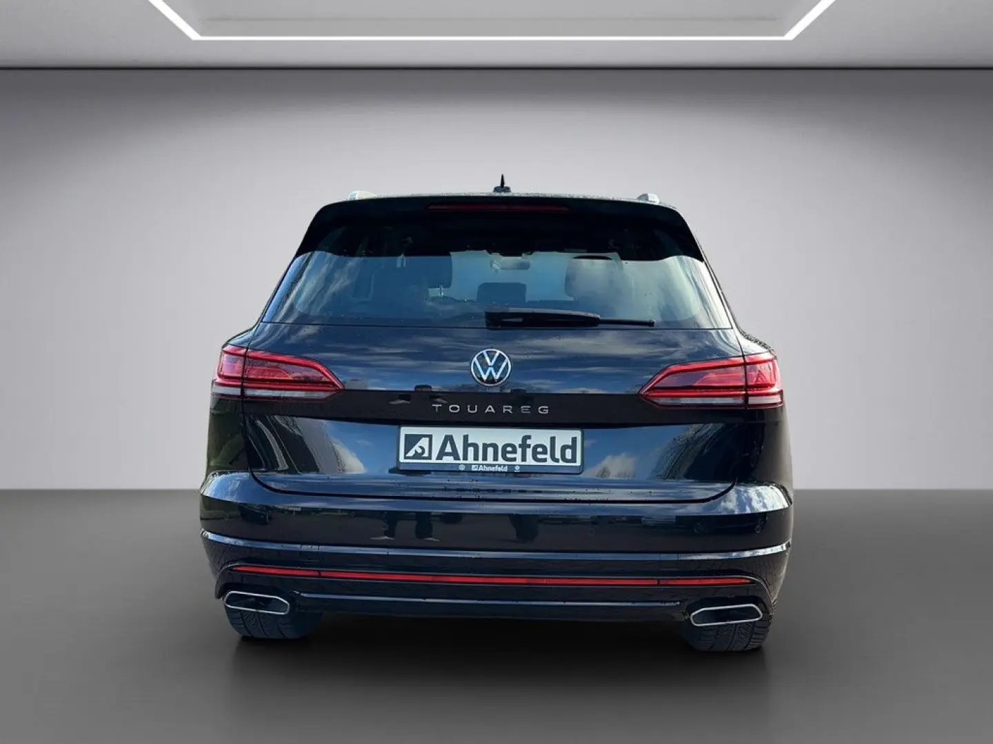 Touareg 3.0 V6 TDI R-Line 4Motion DSG PANO LED