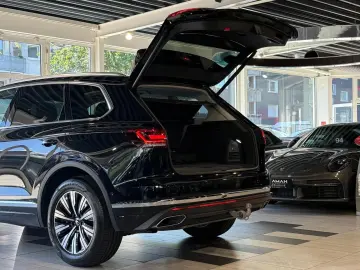 Touareg Elegance 4Motion eHybrid *Pano*AHK