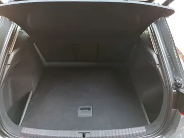 Q3 35 TFSI S tronic APP 4xKAM GJ-REIF PDC SHZ