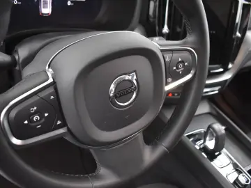 Volvo XC60 T6 AWD Hyb Inscripție PANO