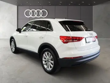 Q3 35 TFSI S tronic Navi DAB VC PDC Sitzheizung