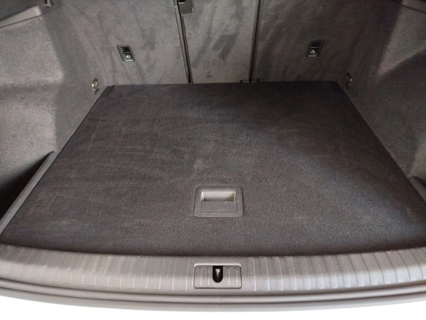 Q3 35 TFSI S tronic Navi DAB VC PDC Sitzheizung