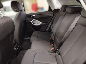 Q3 35 TFSI S tronic Navi DAB VC PDC Sitzheizung