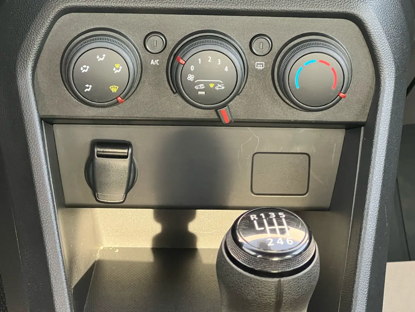 DACIA LOGAN 1.0 Eco-G 100CP Expression MT6