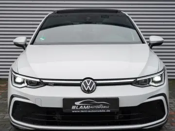 Golf VIII R-Line eTSI DSG PANO KEYLESS LED GARAN