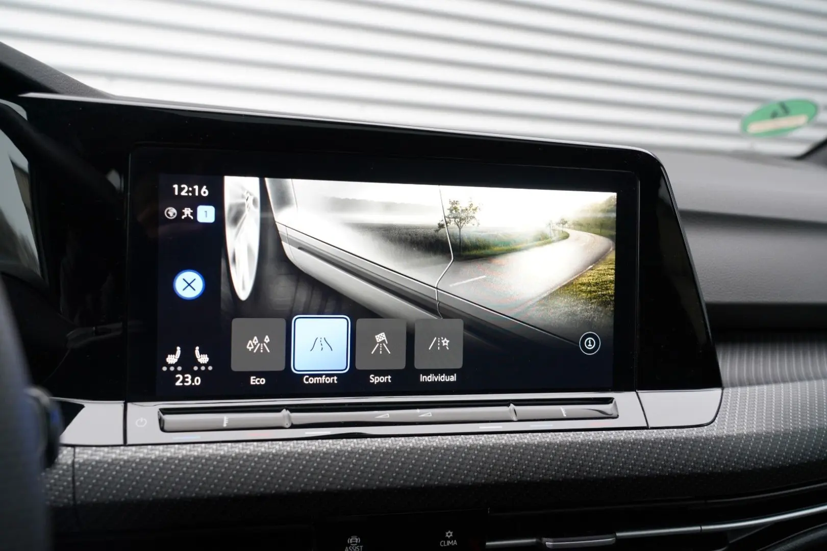Golf VIII R-Line eTSI DSG PANO KEYLESS LED GARAN