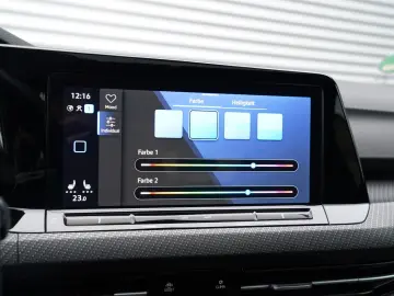 Golf VIII R-Line eTSI DSG PANO KEYLESS LED GARAN