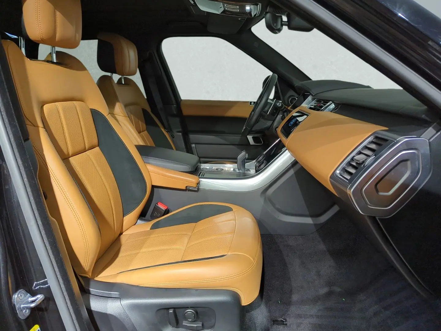 Range Rover Sport P400 HSE Dynamic HEAD-UP AHK S