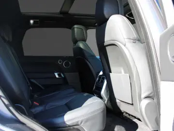 Range Rover Sport Diesel D300 HSE Dynamic
