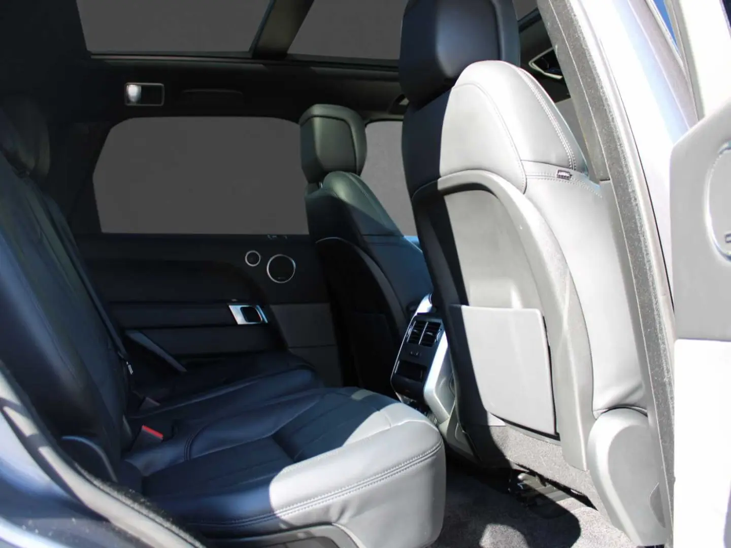 Range Rover Sport Diesel D300 HSE Dynamic