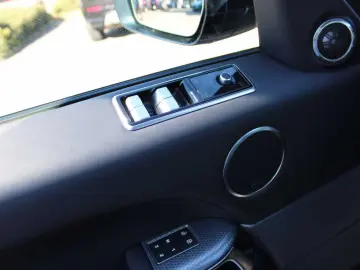 Range Rover Sport Diesel D300 HSE Dynamic