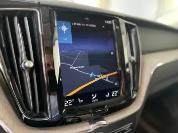 Volvo XC60 T6 AWD Geartronic Inscripție AHK