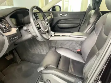 Volvo XC60 T6 AWD Geartronic Inscripție AHK