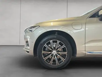 Volvo XC60 Inscripție de reîncărcare T8 AWD