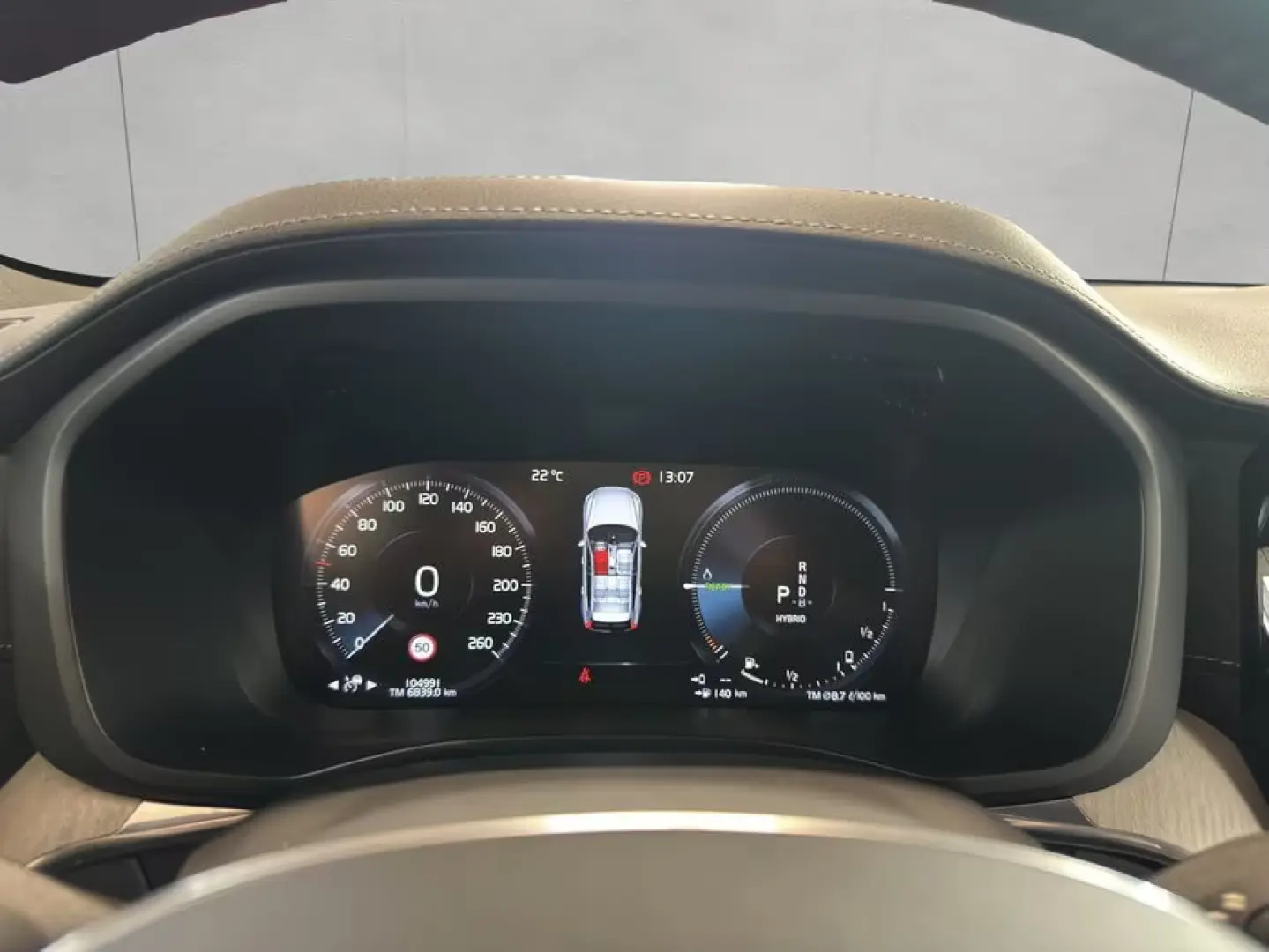 Volvo XC60 Inscripție de reîncărcare T8 AWD