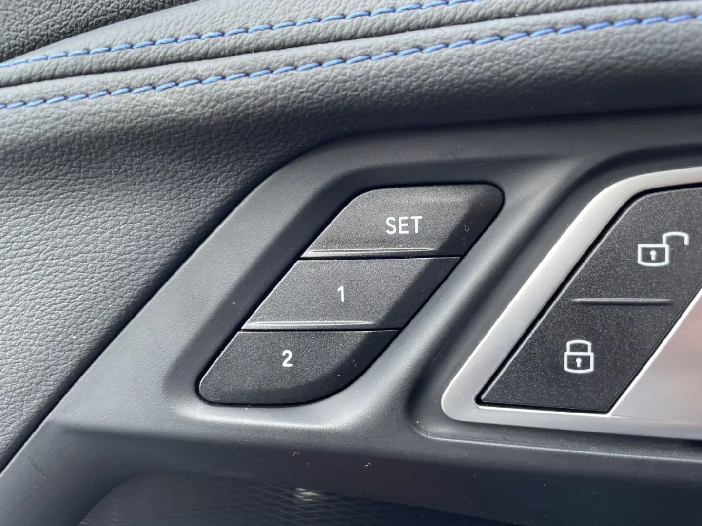 M240i Coupé || Kamera eSitze HUD Komfortzugang