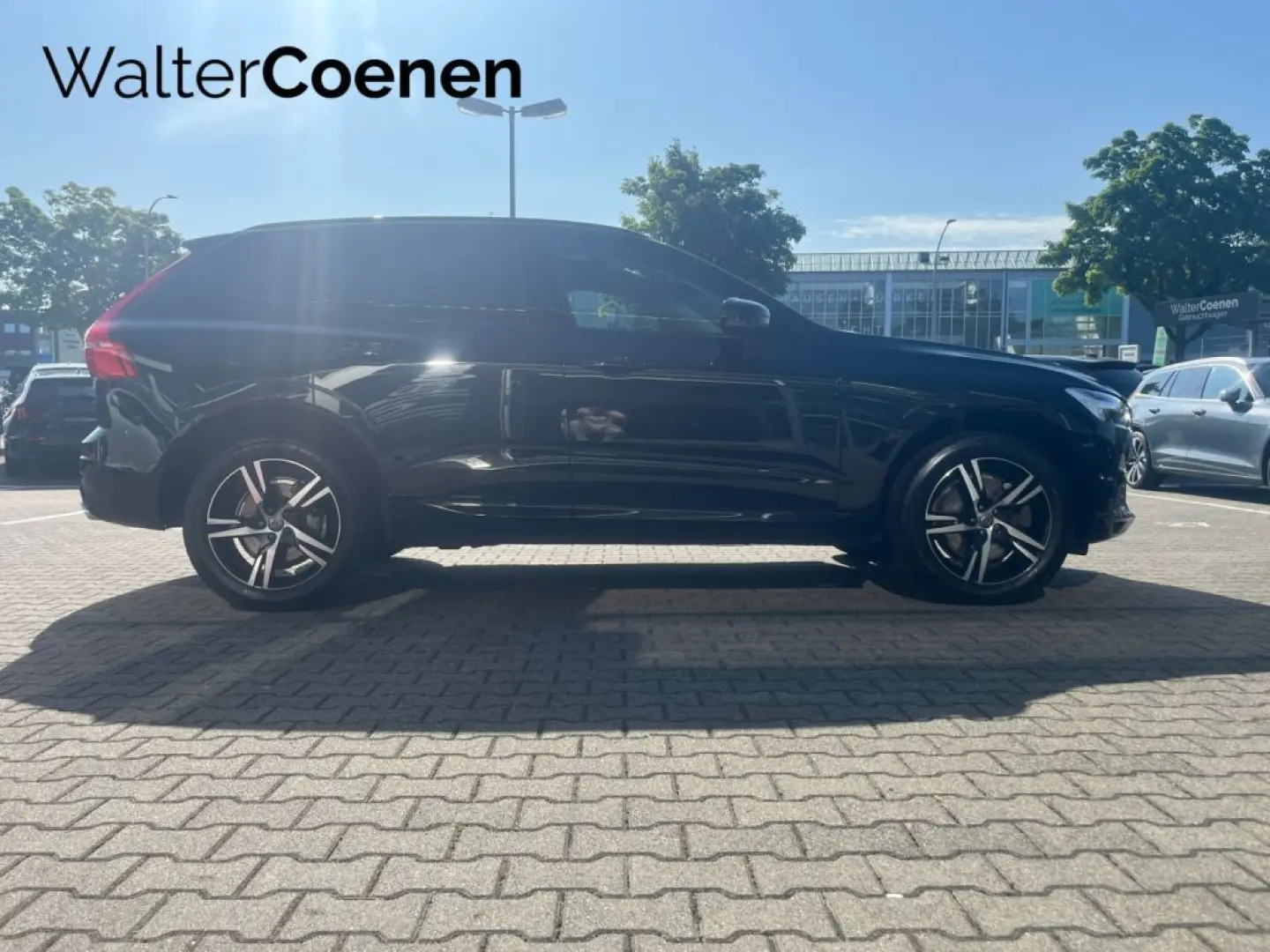 XC60 T8 AWD Recharge Geartronic RDesign Expressi