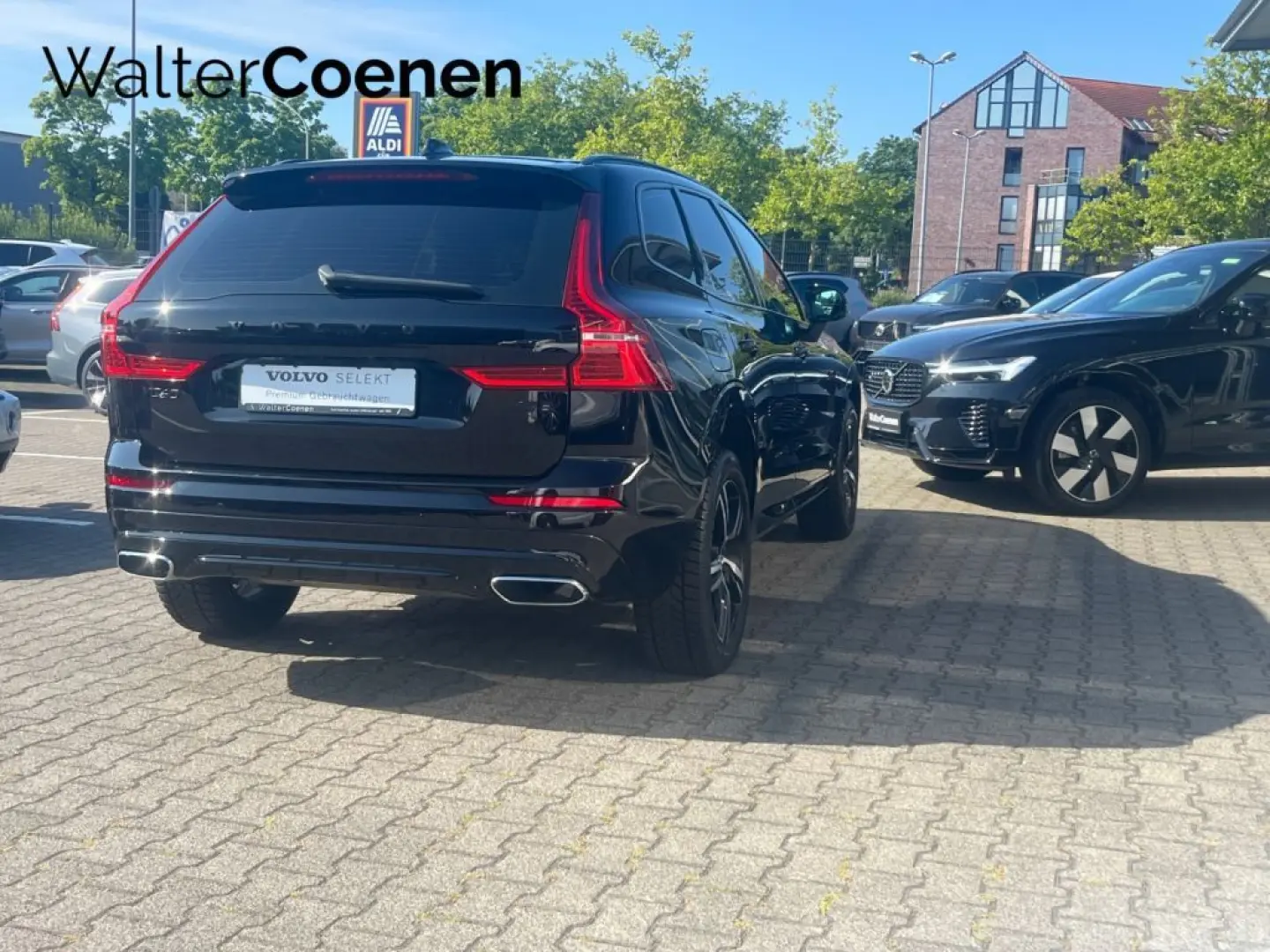 XC60 T8 AWD Recharge Geartronic RDesign Expressi