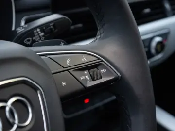 A5 Sportback S line 40 TFSI quattro S tronic ACC