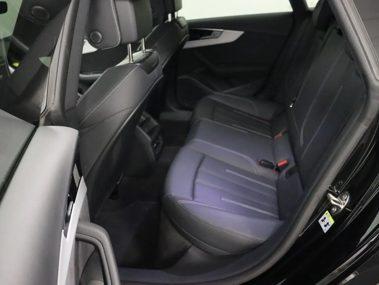 A5 Sportback 35 TDI S tronic S line LM