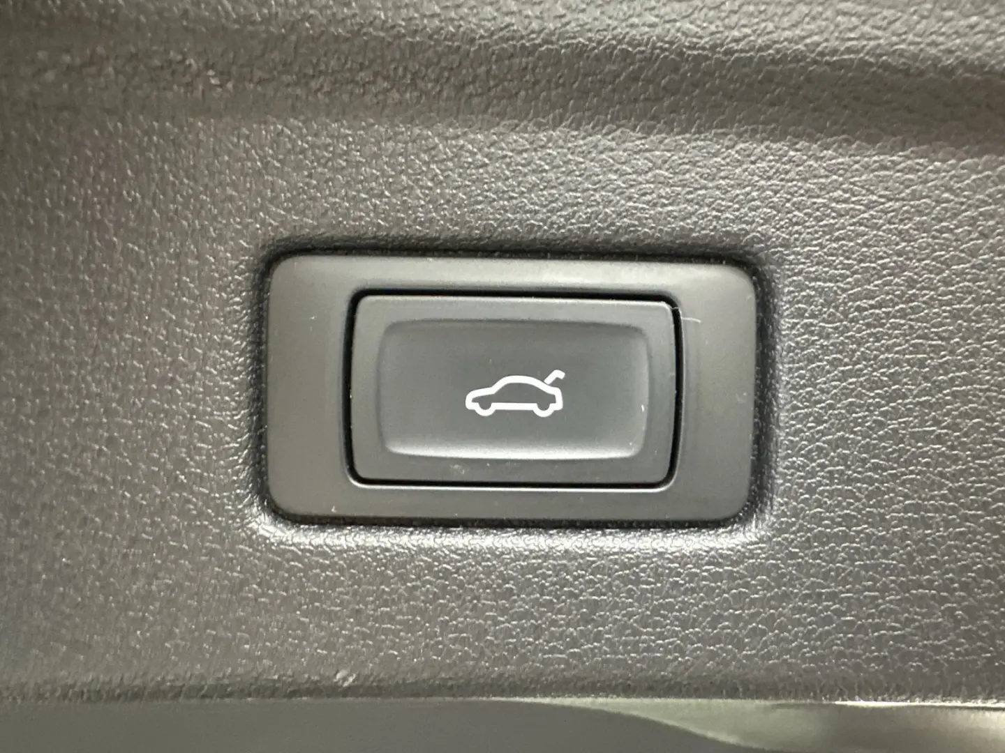 A5 SpB 35 TDI Advanced NAV+LED+ACC+KAM+CARPLAY