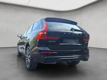 XC60 B4 B Plus Dark AHK PANO LEDER PDC