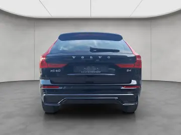 XC60 B4 B Plus Dark AHK PANO LEDER PDC