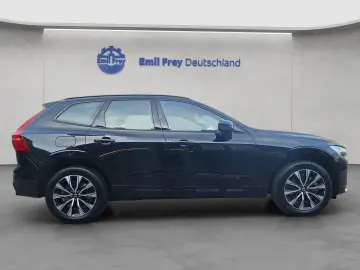 XC60 B4 B Plus Dark AHK PANO LEDER PDC